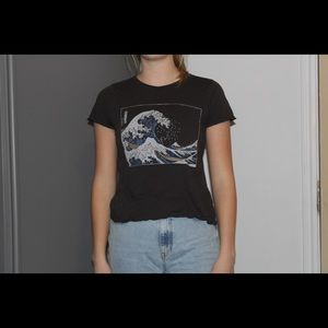 Urban outfitters wave tee
